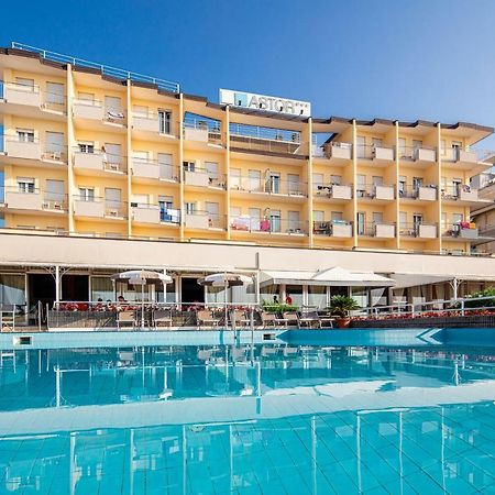 Hotel Astor Lido di Jesolo Exterior photo